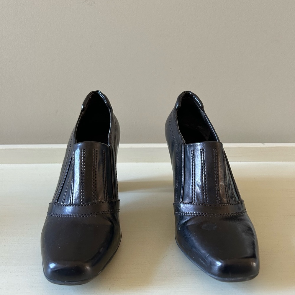 Ladies Franco Sarto shoes